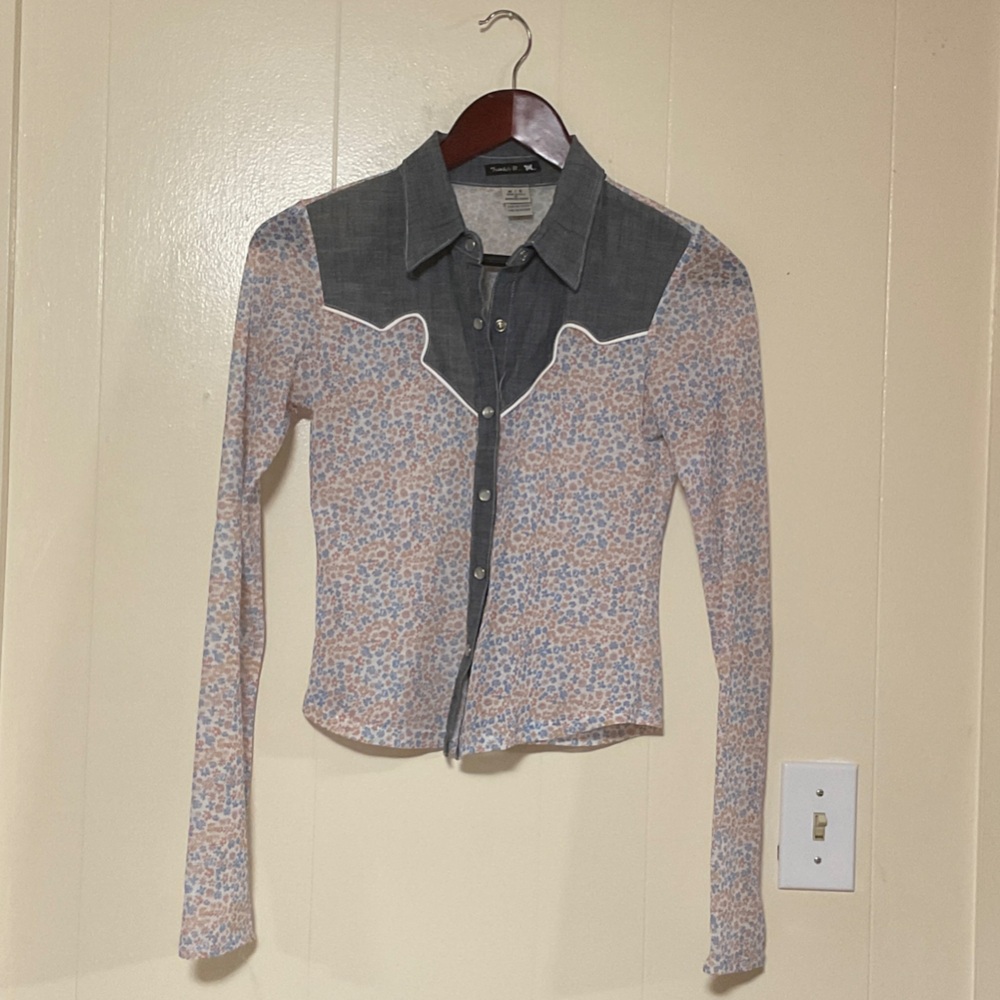Frankie B. Gray and Pink Button Down Shirt